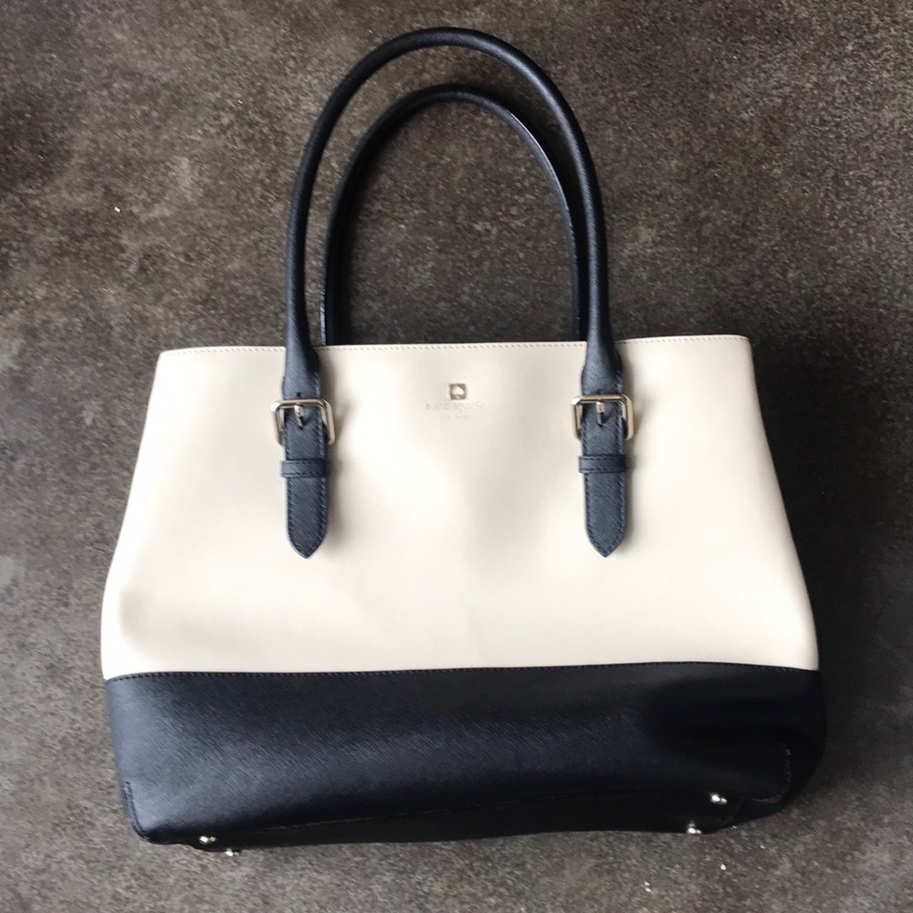 Kate Spade Hand Bag - like new